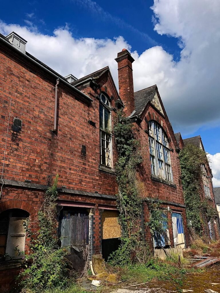 Confined spaces demolition contractor Liverpool & Wirral